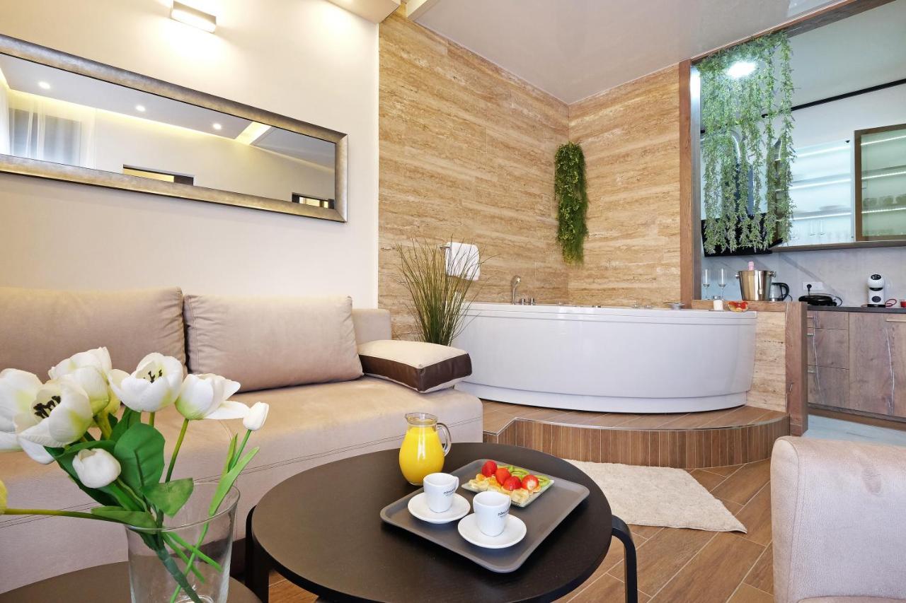 Central Spa Galaxy Apartment Belgrad Exteriör bild