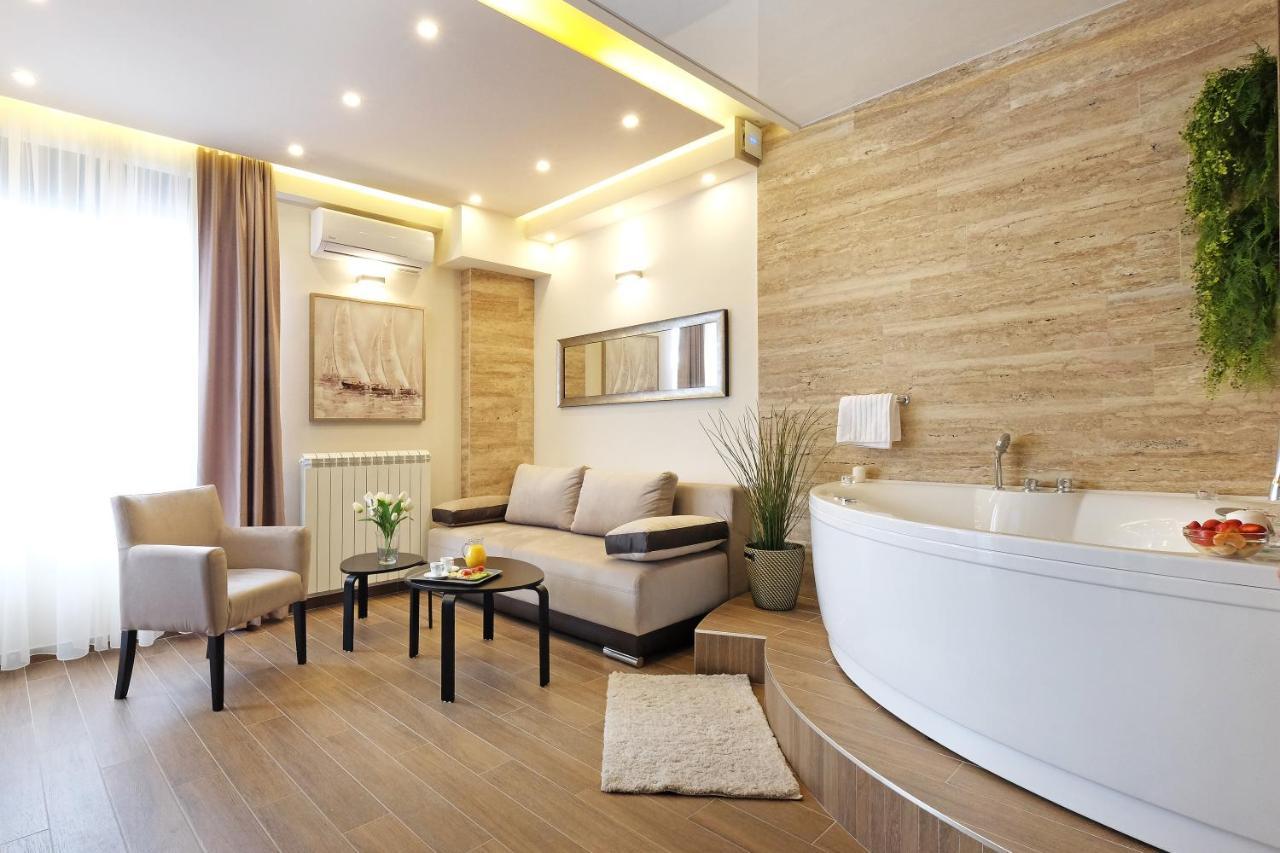 Central Spa Galaxy Apartment Belgrad Exteriör bild